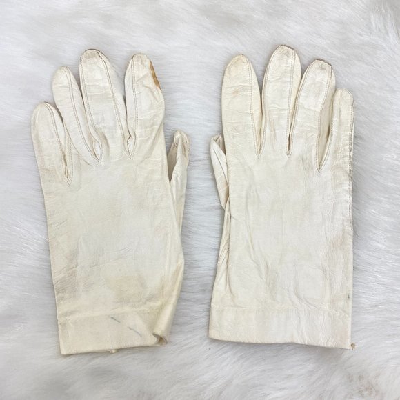 Vintage Accessories - Vintage White Leather Wrist Length Gloves Size 6.5